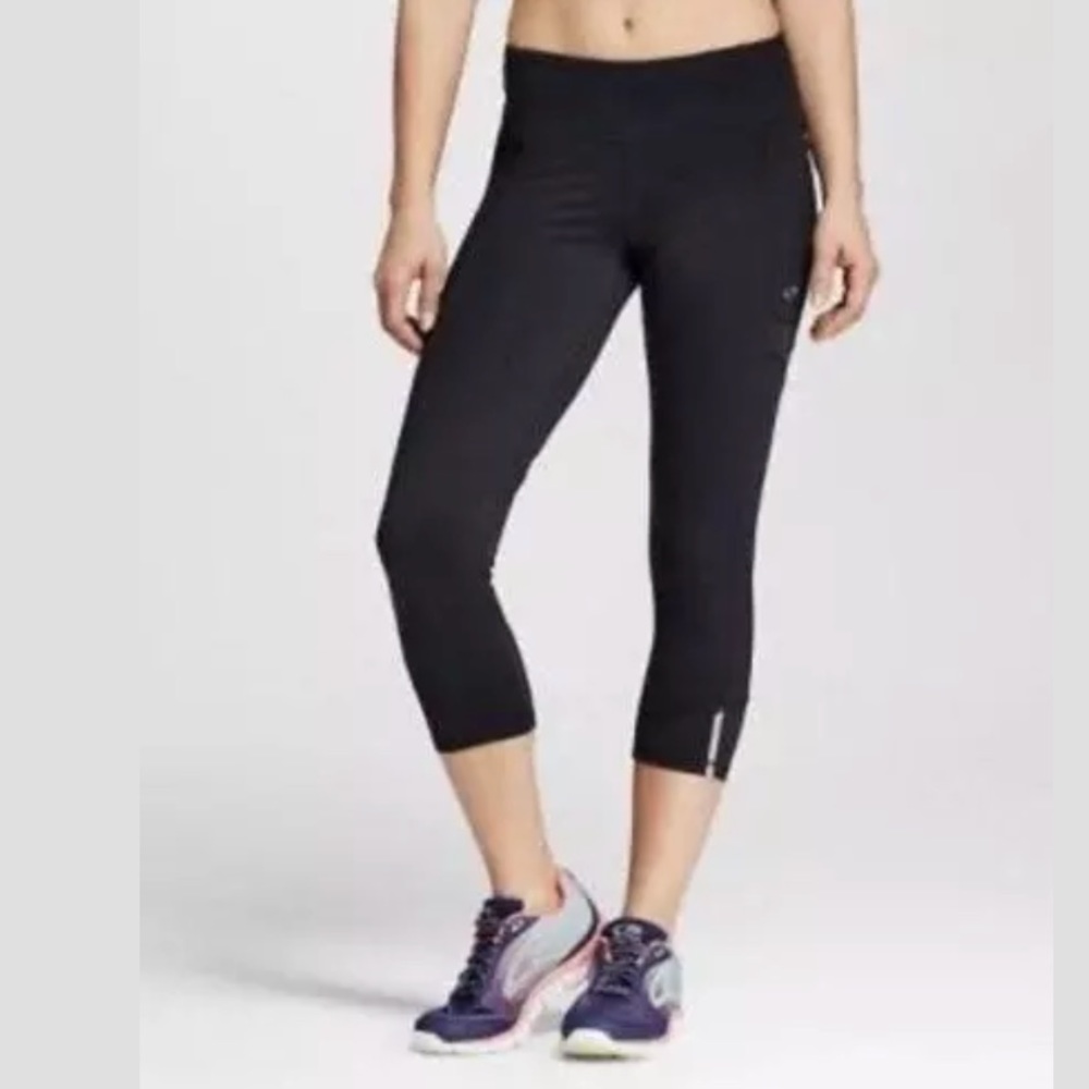 C9 Champion Tight XS Black Capri leggings black
